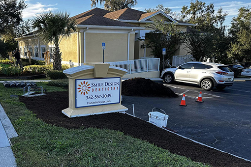 Wesley Chapel Dental Clinic Receiving Commercial Mulching Services